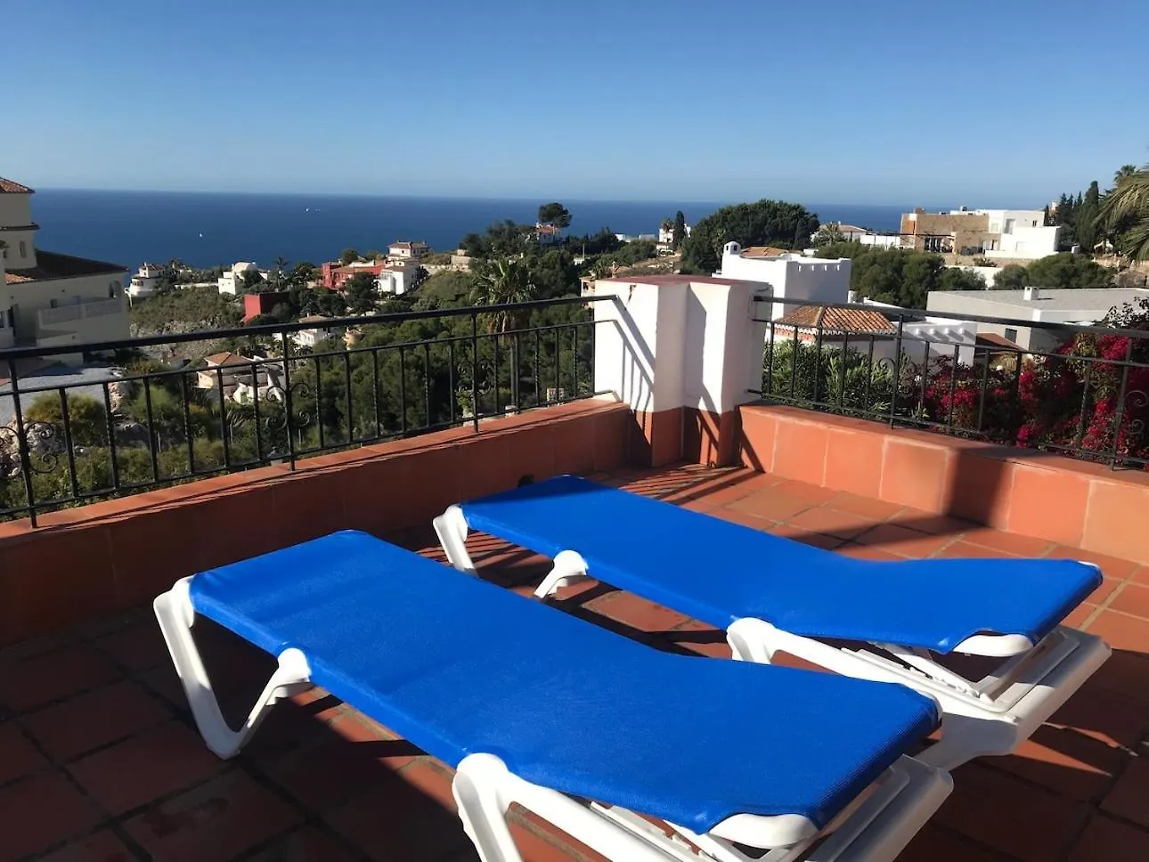 Spacious Villa With Sea View And Private Pool Salobrena Spain