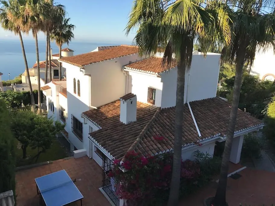 Spacious Villa With Sea View And Private Pool Salobrena