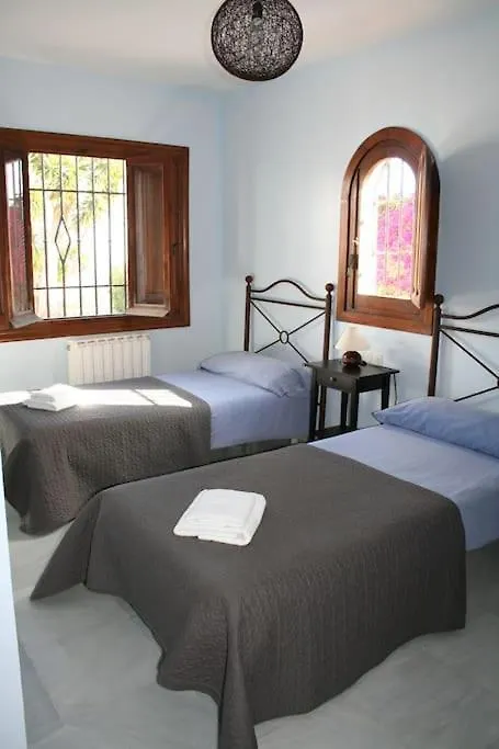 Spacious Villa With Sea View And Private Pool Salobrena