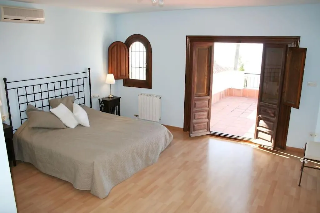 Spacious Villa With Sea View And Private Pool Salobrena